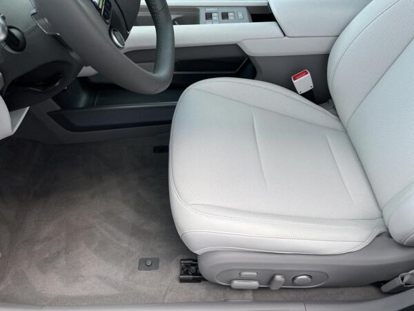 Hyundai IONIQ 6 77,4kWh UNIQ DIGI.AUSSEN LED NAVI 20LM bild 7