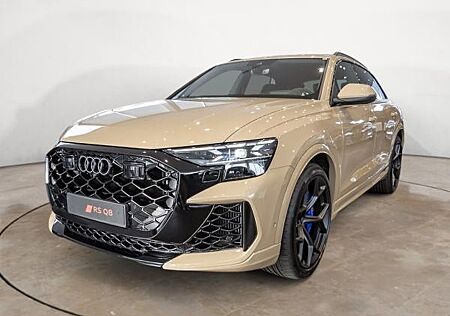 Audi RS Q8 SUV performance