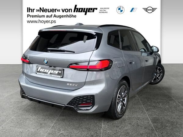 BMW 220 220d Active Tourer M Sportpaket HUD AHK Pano bild 2