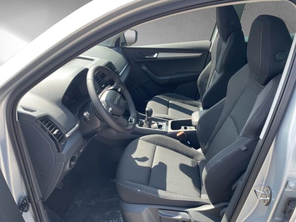 Skoda Karoq 1.0 TSI Selection *GEWERBE*SOFORT*incl. LED l SHZ l DAB l PDChi  I SMARTLINK* bild 3