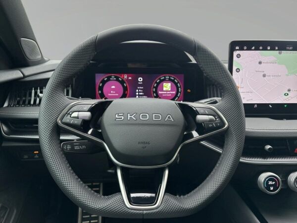 Skoda Superb Combi 2.0 TSI 195 kW 4x4 Sportline, Head-up-Display, AHK bild 4