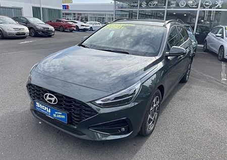 Hyundai i30 Kombi MJ25 1.5 T-GDI Navi LED SHZ PDC v+h Kam