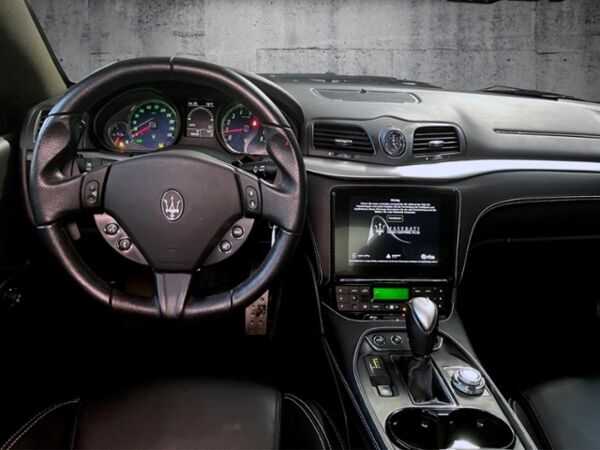 Maserati Granturismo Sport *19.412 KM* bild 7