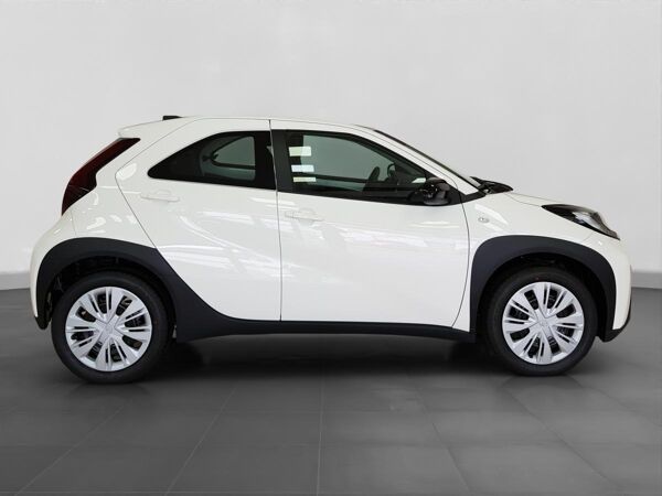 Toyota Aygo X Business Edition 72PS🛑 Engelbart-Deal 🛑 Finanzierung🛑  Sitzheizung / Rückfahrkamera🛑 bild 6