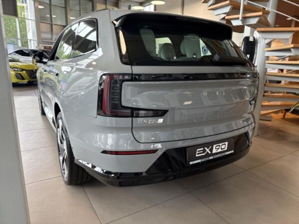 Volvo EX90 Twin Performance AWD Ultra *sofort verfügbar!!* bild 6