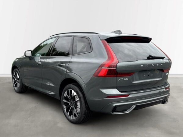 Volvo XC60 Ultra Dark, T8 AWD Plug-In Hybrid *sofort verfügbar!* bild 3