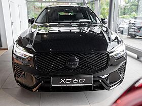 Volvo XC60 B5 AWD Plus Black Edition *Lageraktion* Volvo XC60 B5 AWD Plus Black Edition *Lageraktion*