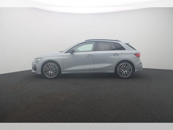 Audi A3 Sportback 35 TDI . Virt.Cockpit LED NAvi ACC bild 2