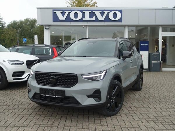 Volvo XC40 B3 Plus Black Edition bild 2