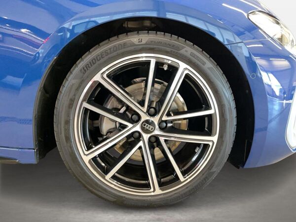 Audi A5 Avant TFSI quattro S tronic S Line edition one bild 4