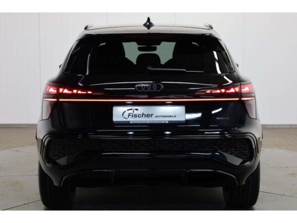 Audi Q3 TFSI quattro S line **Neues Modell** bild 6