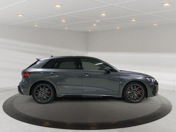 Audi RS3 RS 3 Sportback Headup,SONOS,Pano,RS Abgas bild 3