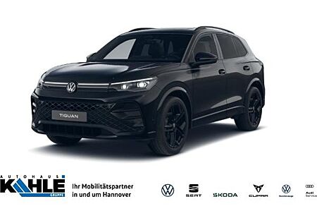 VW Tiguan Volkswagen 2.0 TSI DSG R-Line 4Motion CarPlay Pano