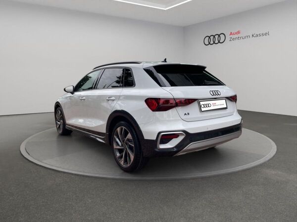 Audi A3 allstreet 35 TFSI LED AHK CarPlay ACC 18" bild 5