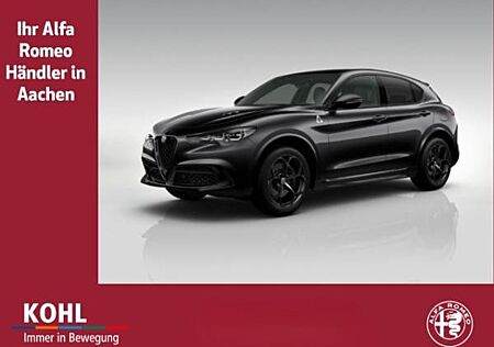 Alfa Romeo Stelvio gebraucht kaufen Alfa Romeo Stelvio Quadrifoglio Q4 2.9 V6 Bi-Turbo 520PS AT8 Navi