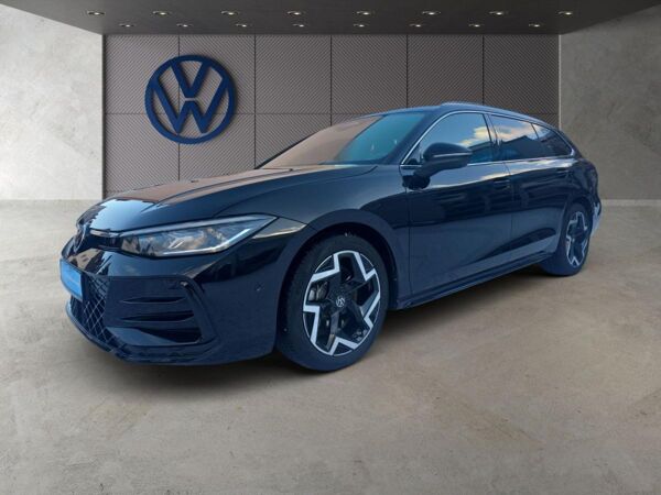 Volkswagen Passat Variant 2.0 TDI DSG 4Motion R-Line Navi IQ.Light DAB+ FrontAssist bild