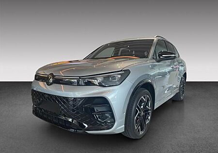 VW Tiguan gebraucht kaufen VW Tiguan Volkswagen 1.5 eHybrid OPF 130kW DSG R-Line
