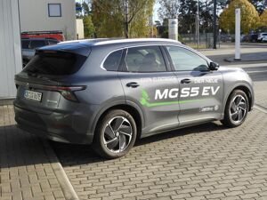 MG S5 EV MG S5 EV Luxury Long Range Nur Umgebung Cottbus bild 3