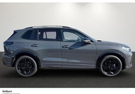 VW Tiguan Volkswagen R-Line 1.5 eTSI (Velbert)