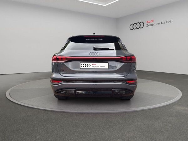 Audi Q6 e-tron Q6 SUV e-tron performance S line Pano B&O HuD bild 6