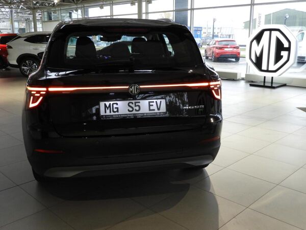 MG S5 EV Comfort Standard Range 49 kWh Tageszulassung Nur Umgebung Cottbus bild 7