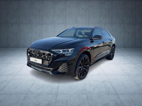 Audi Q8 SUV S line business TDI qu. tiptr. Laser PANO bild 2