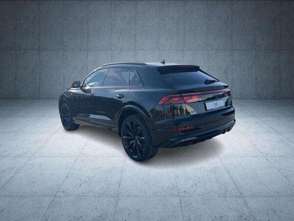 Audi Q8 SUV S line business TDI qu. tiptr. Laser PANO bild 4