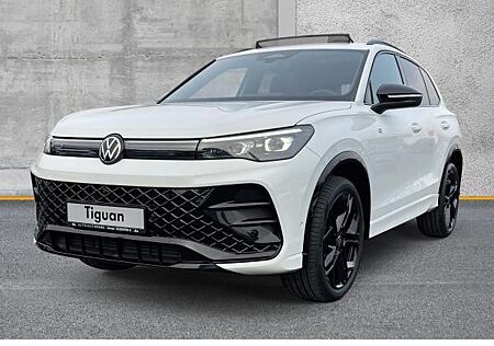 VW Tiguan gebraucht kaufen VW Tiguan Volkswagen SOFORT VERFÜGBAR - R-Line - ALLRAD