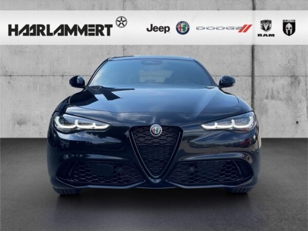 Alfa Romeo Giulia Intensa Q4 2.0 PDC+KAMERA+CARPLAY+LEDER bild 4