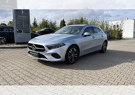 Mercedes-Benz A 180 Benzin Progr.Advanced+Kamera+CarPlay+Lenkr.Hz.+