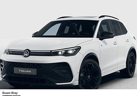 VW Tiguan Volkswagen R-Line 2.0 TDI 4MOTION (Essen-Kray)