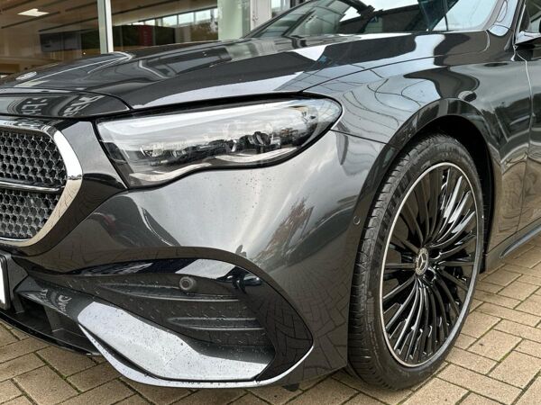 Mercedes-Benz E 300 de T AMG Digital-Light Distronic Pano AHK bild 7