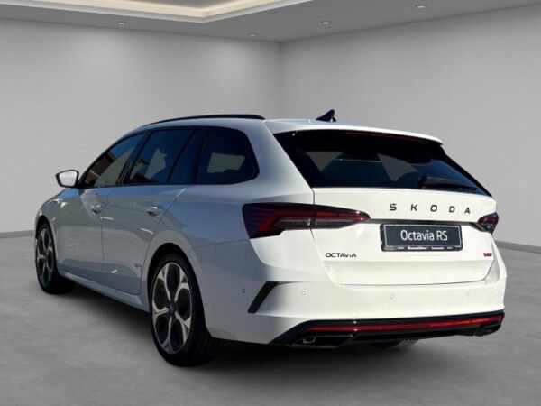 Skoda Octavia Combi 2.0 TSI 195 kW RS, AHK, Panorama-Schiebedach elektrisch bild 2