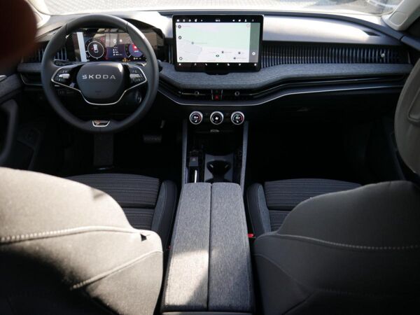 Skoda Superb Combi 2.0 TDI  4X4 Selection ACC HUD MATRIX-LED *859* bild 6