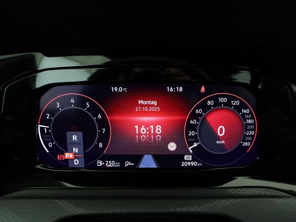 Volkswagen Golf VIII 2.0 TSI GTI Clubsport+DSG+PAN+RFK+AKRA bild 6