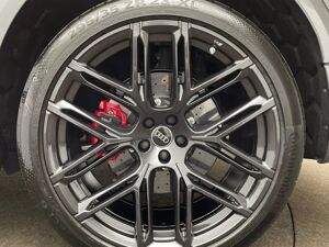 Audi RS Q8 SUV 441 kW Keramikbremse Massagesitz Standh bild 6