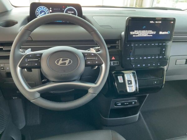 Hyundai STARIA Trend Hybrid auf Lager sofort Verfügbar bild 4