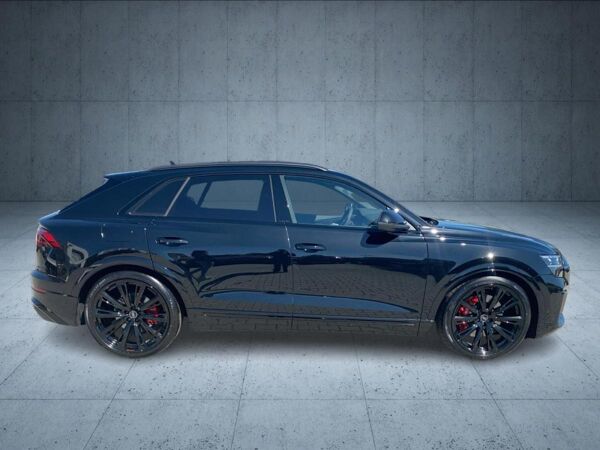 Audi SQ8 SUV TFSI tiptr. PANO Laser Stdhz HUD 23 AHK bild 6