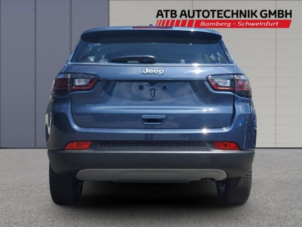Jeep Compass Black Deal! Altitude VOLL! Allwetter, Navi, Kamera bild 4