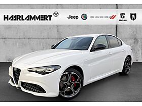 Alfa Romeo Giulia Veloce Q4 2.0 PDC+KAMERA+NAVI+CARPLAY+SHZ Alfa Romeo Giulia Veloce Q4 2.0 PDC+KAMERA+NAVI+CARPLAY+SHZ