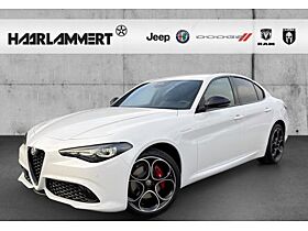 Alfa Romeo Giulia Veloce Q4 2.0 PDC+KAMERA+NAVI+CARPLAY+SHZ