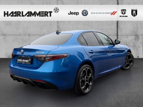 Alfa Romeo Giulia Veloce Q4 2.0 PDC+KAMERA+NAVI+CARPLAY+SHZ bild 2