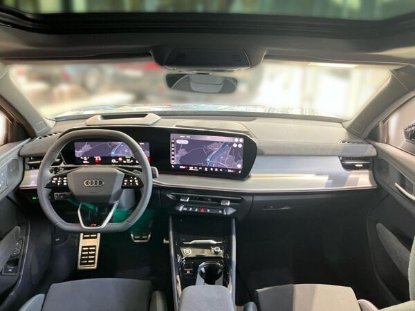 Audi Q3 SUV TFSI quattro S-tronic | Head-Up,Pano,360° bild 6