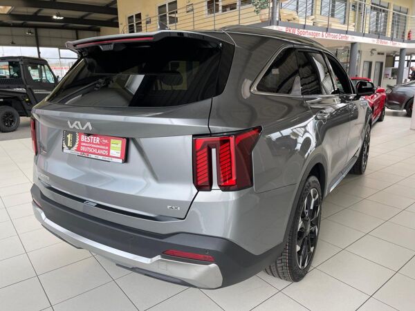 Kia Sorento PE 2.2D AWD Platinum  + 7Sitzer + Nappa Leder + Premium Plus Paket + Anhängerkupplung | SOFORT VERFÜ bild 4