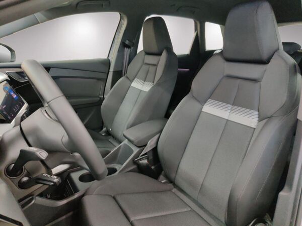Audi Q4 e-tron 35 AHK/Matrix/HuD/Navi+/RFK/01.30Garantie bild 6