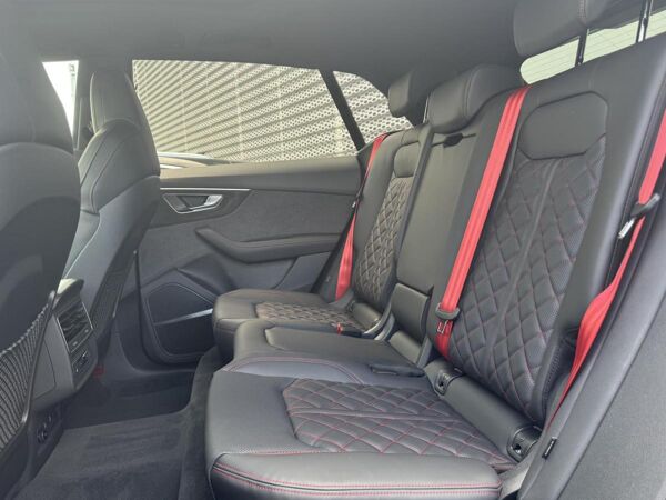 Audi Q8 55 TFSIe sline  quattro 290 kW tiptronic Vorführwagen* bild 5