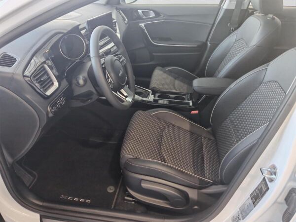 Kia XCeed 1.6T DCT Vision Komfort-Paket bild 7