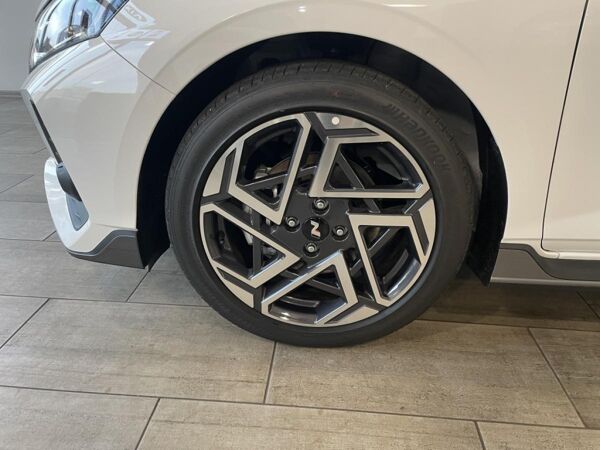 Hyundai i20 1.0 T-GDI N-LINE Navi 17 Zoll Kamera PDC SHZ bild 4