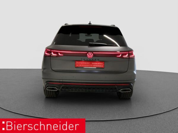 Volkswagen Touareg R-Line 3.0 TDI 4M. *VOLL!/126.560 EUR UPE* bild 4