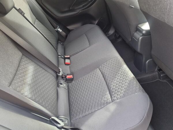 Toyota Yaris Cross Hybrid Teamplayer 1.5*Navi*LED*ACC*SHZ*LHZ*EPH* bild 7